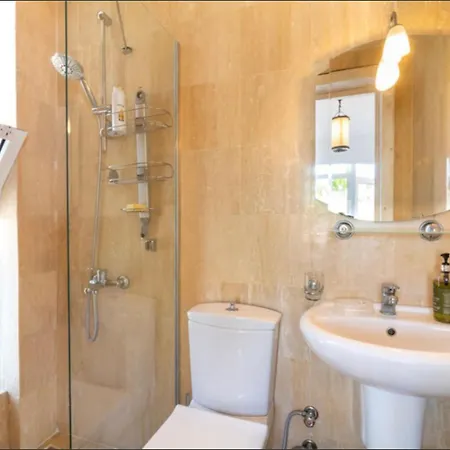 5 With Sea Views And Private Pool And Garden *