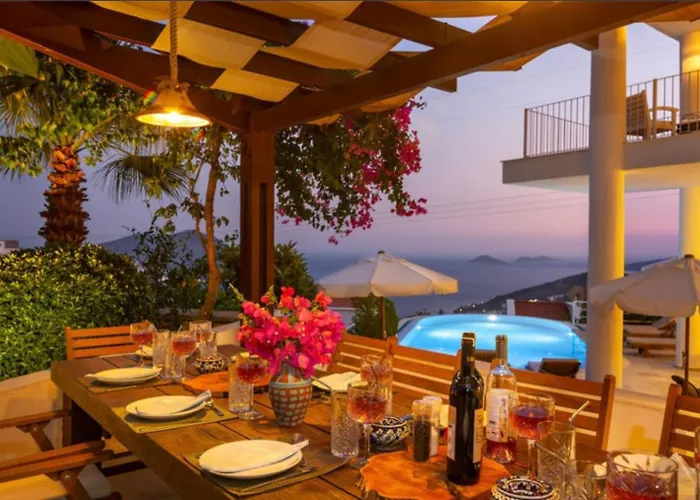 Toros, 5 Rooms,10 Persons, Sea Views And Private Pool Villa