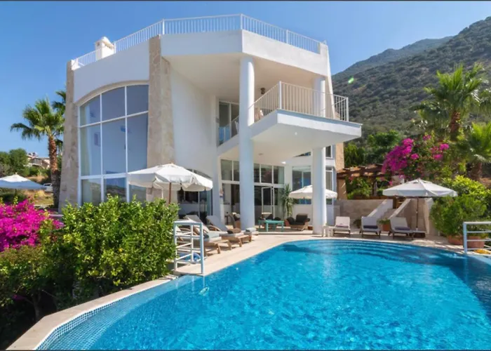 Villa Toros, 5 Rooms,10 Persons, Sea Views And Private Pool *