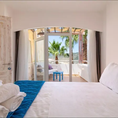 빌라 Toros, 5 Rooms,10 Persons, Sea Views And Private Pool 카스