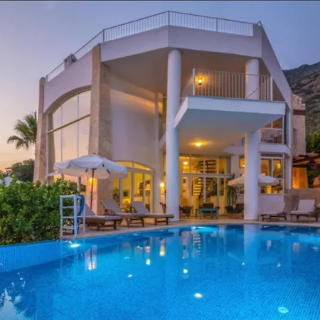 Toros, 5 Rooms,10 Persons, Sea Views And Private Pool 카스